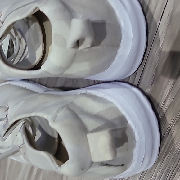 Slip on shoes Maurice's New w/tag - Picture 3 of 6